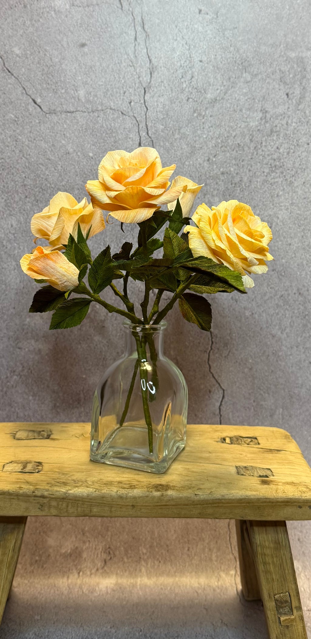 Peach Mini Rose Bouquet in Vase